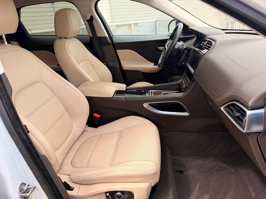 Jaguar F-Pace 25t Prestige 2019