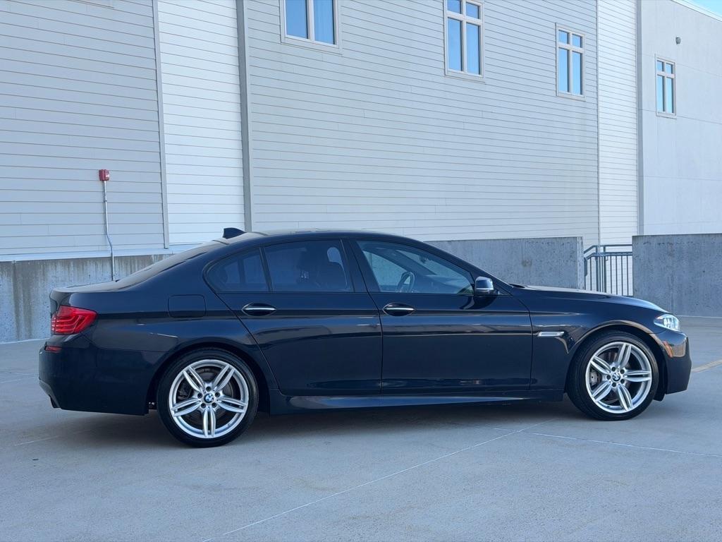 BMW 5-Series 535i xDrive 2016