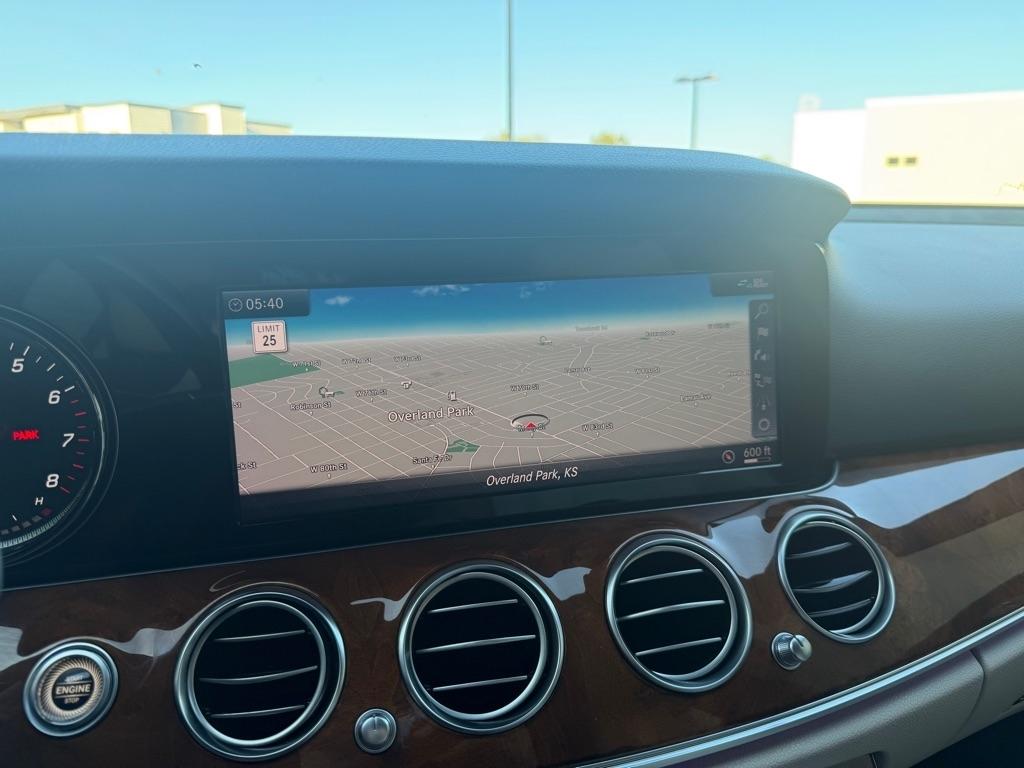 Mercedes-Benz E-Class E300 Luxury 4MATIC Sedan 2019