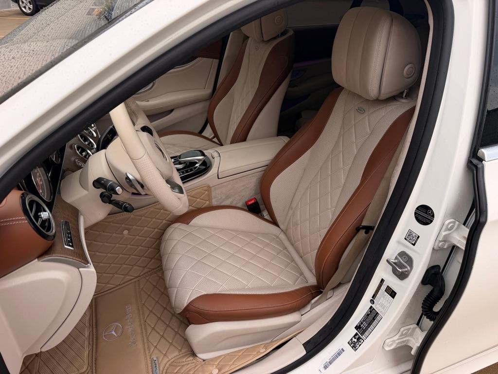 Mercedes-Benz E-Class E300 Luxury 4MATIC Sedan 2017
