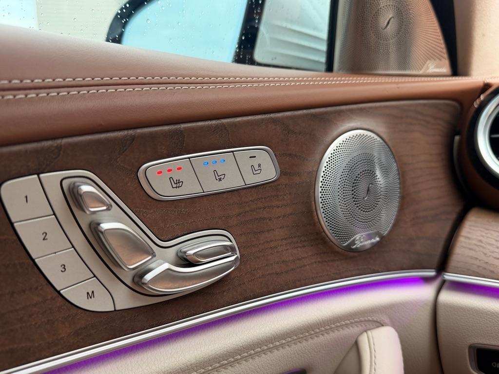 Mercedes-Benz E-Class E300 Luxury 4MATIC Sedan 2017