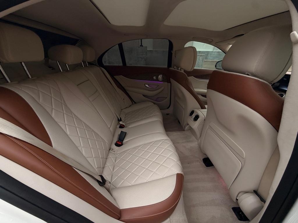 Mercedes-Benz E-Class E300 Luxury 4MATIC Sedan 2017