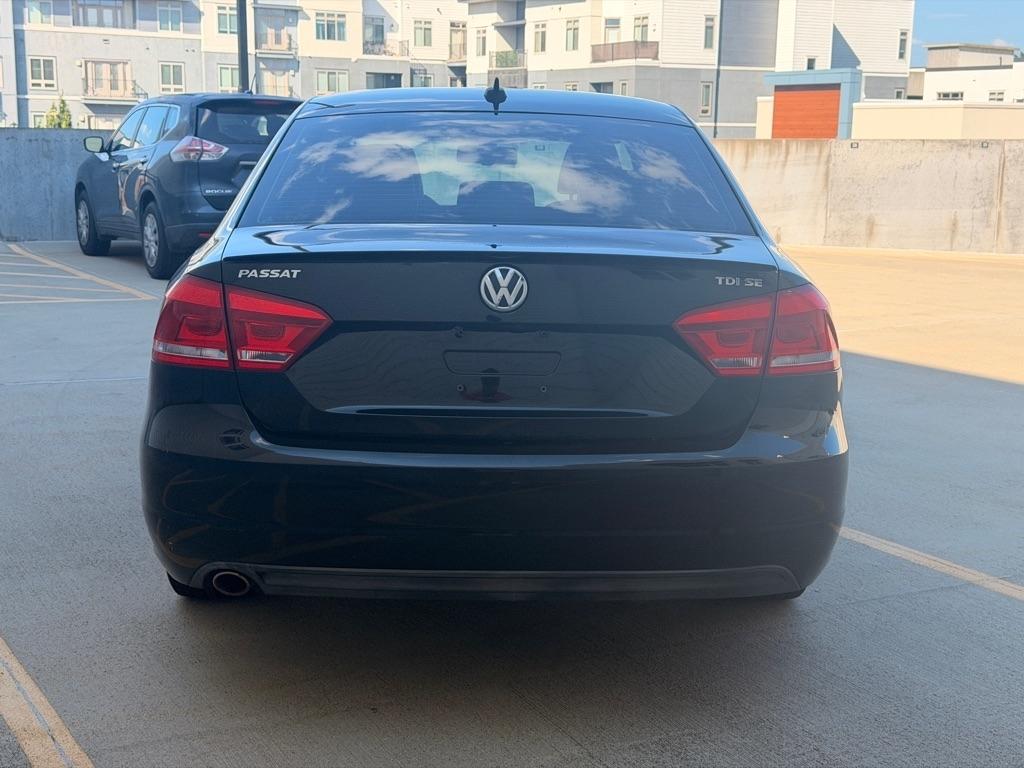Volkswagen Passat 2.0L TDI SE AT 2014