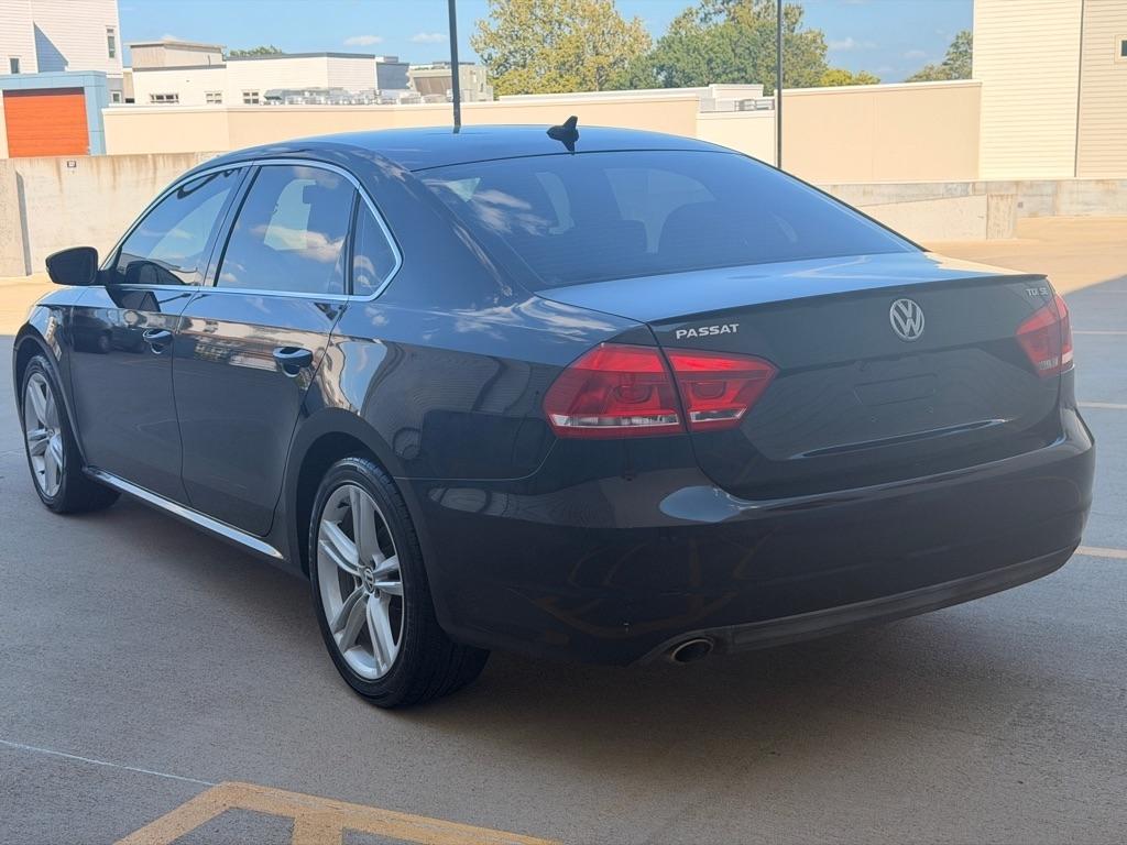 Volkswagen Passat 2.0L TDI SE AT 2014