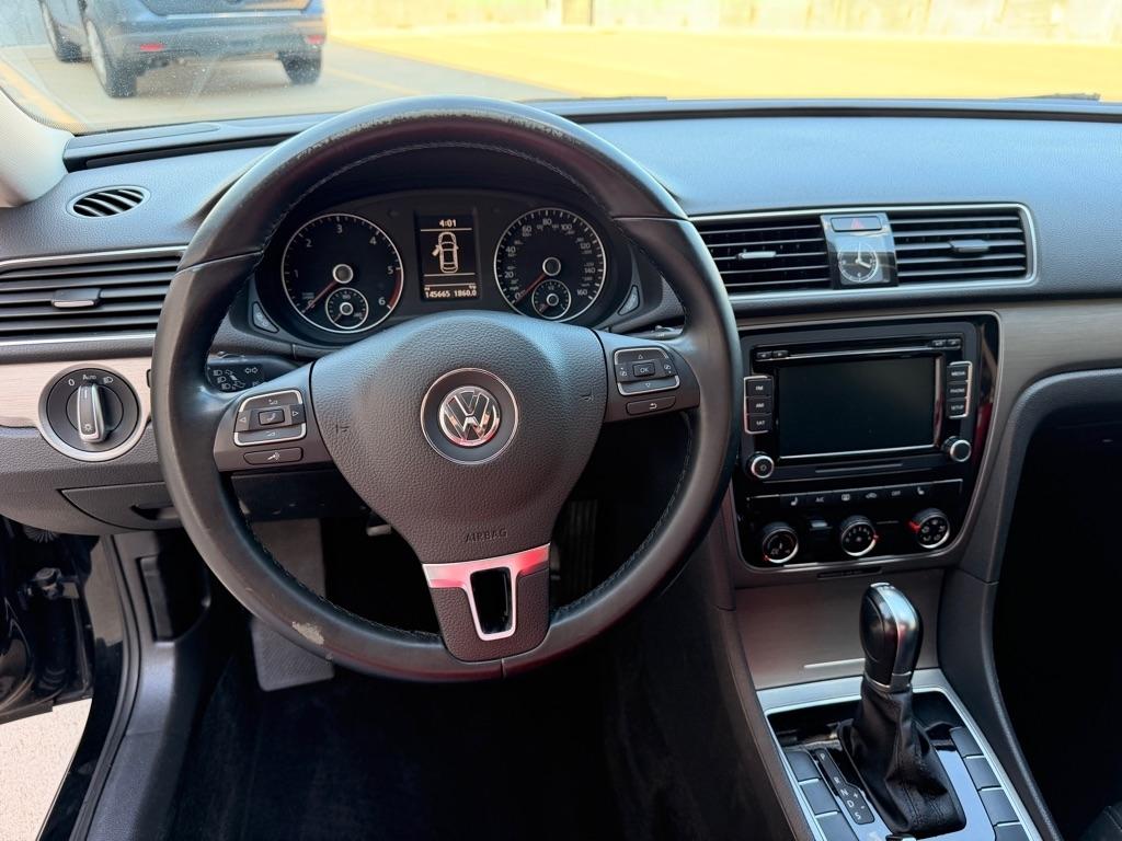 Volkswagen Passat 2.0L TDI SE AT 2014