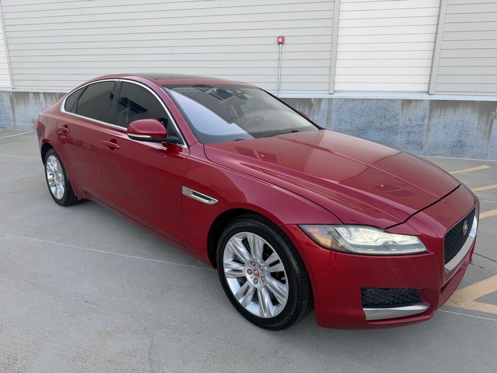 2017 Jaguar XF-Series 35t Premium