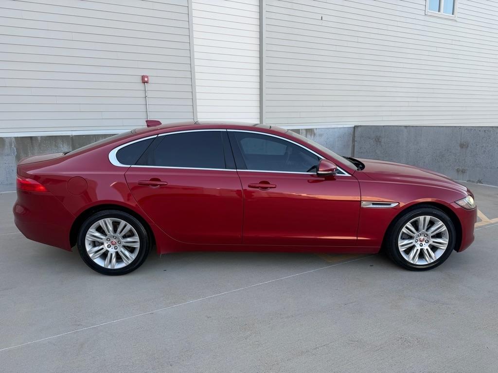Jaguar XF-Series 35t Premium 2017