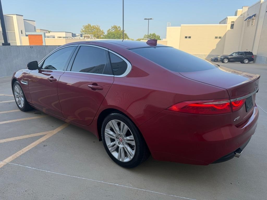 Jaguar XF-Series 35t Premium 2017