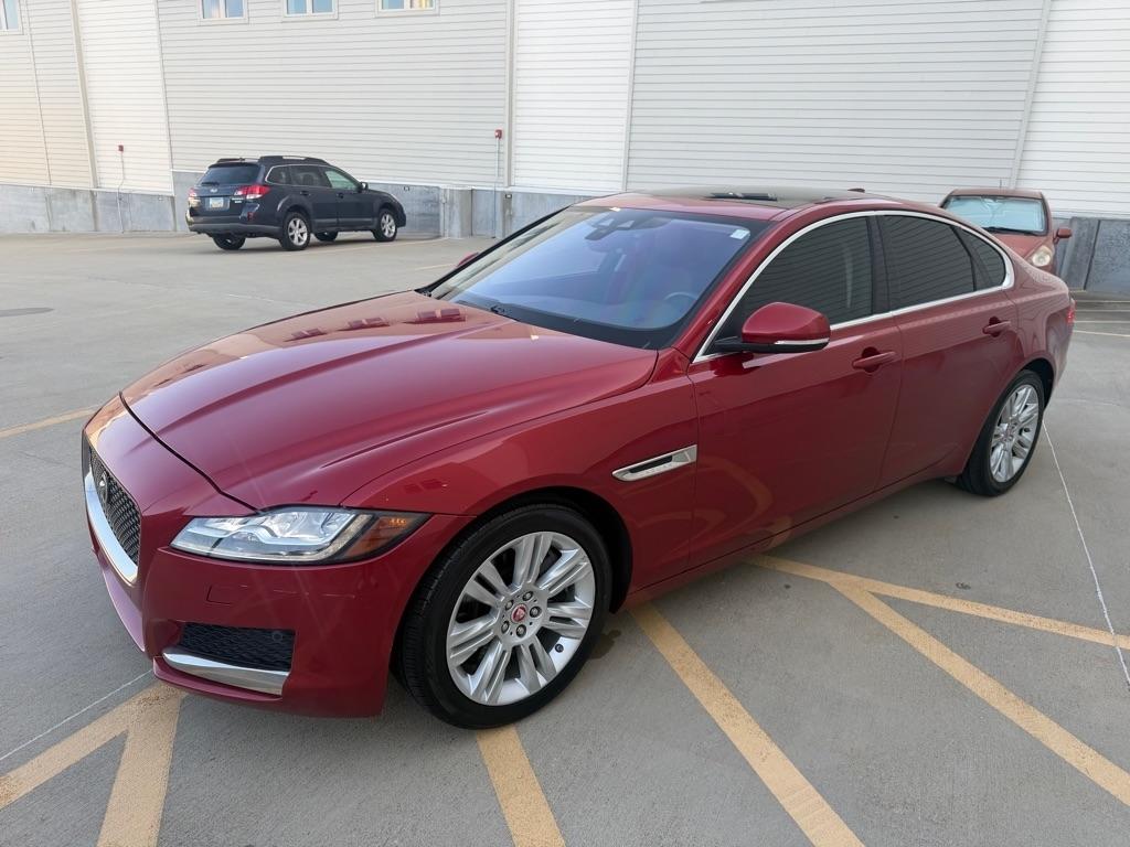 Jaguar XF-Series 35t Premium 2017