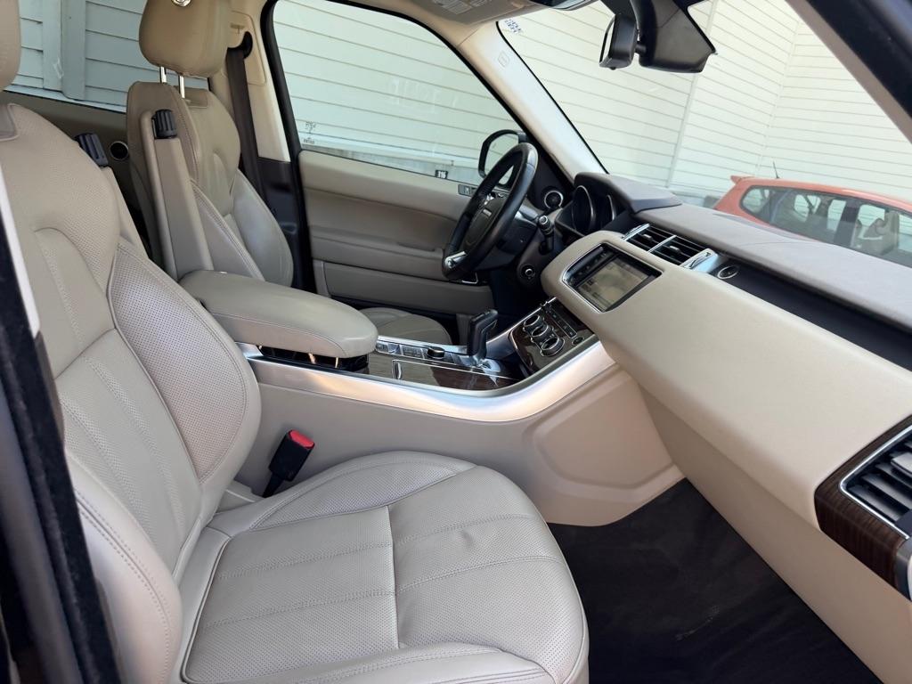 Land Rover Range Rover Sport 3.0L V6 Supercharged SE 2014
