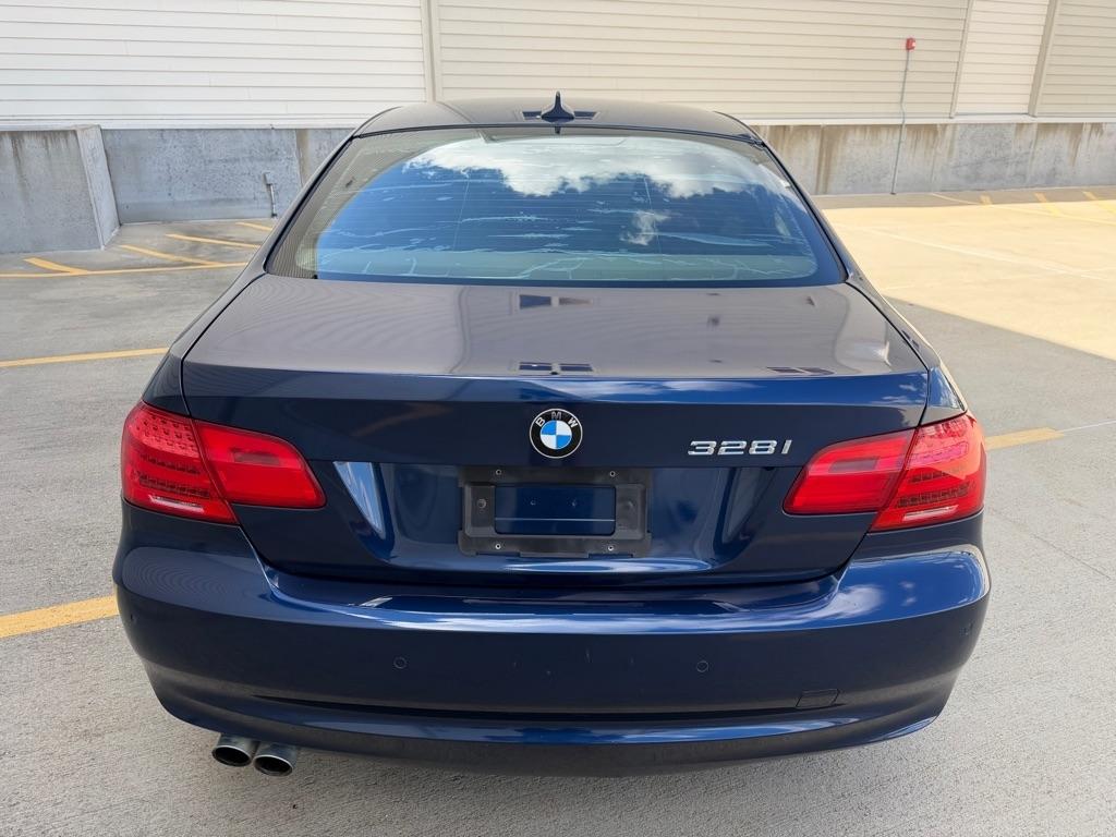 BMW 3-Series 328i Coupe 2013