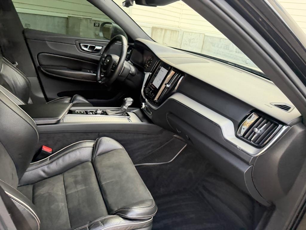 Volvo XC60 T5 R-Design AWD 2018