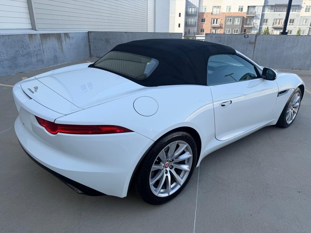 Jaguar F-Type Base Convertible 2015
