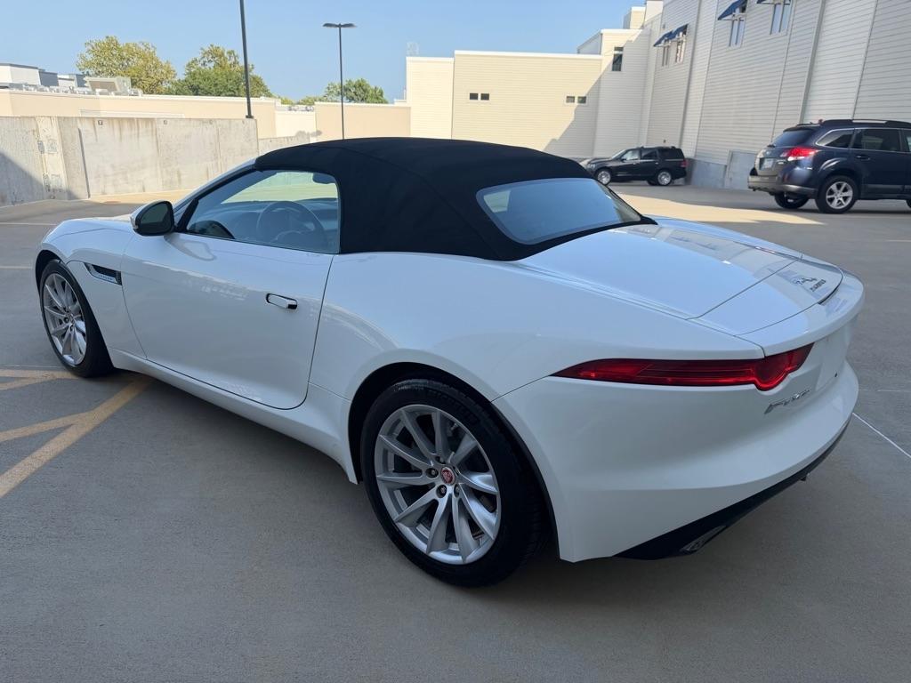 Jaguar F-Type Base Convertible 2015