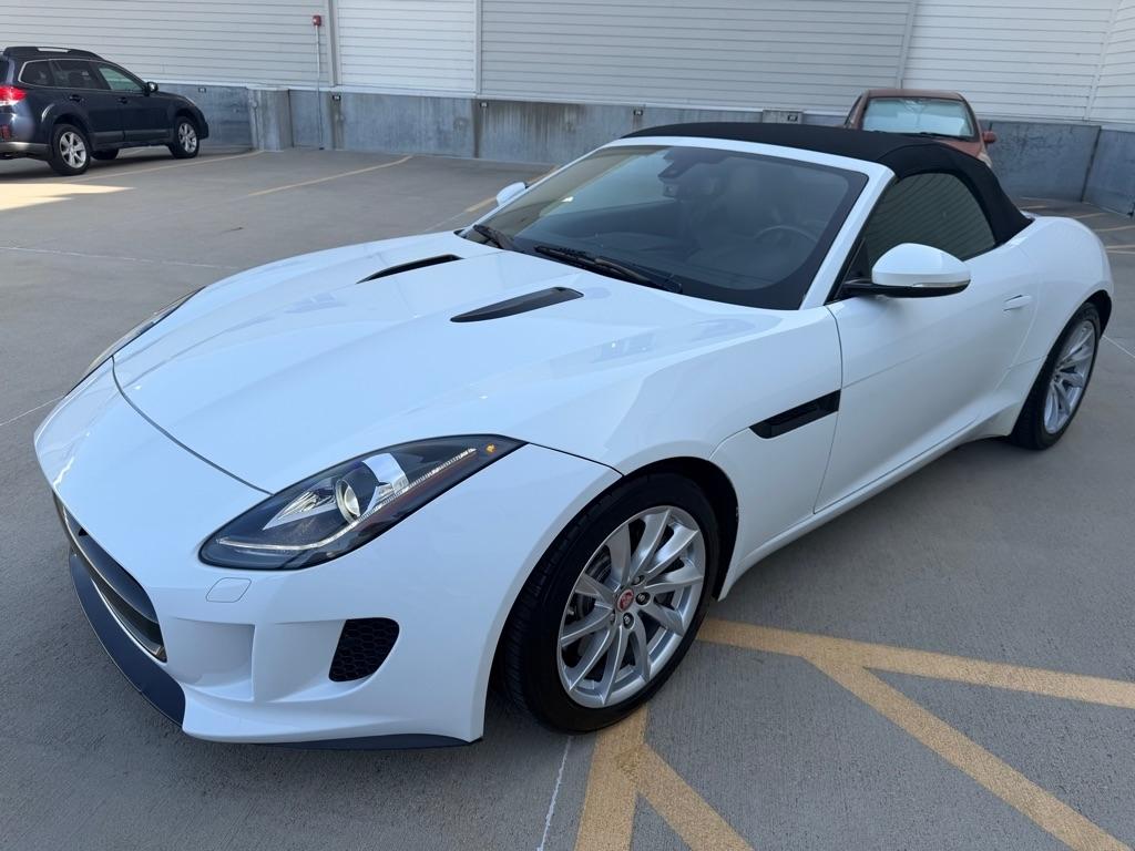 Jaguar F-Type Base Convertible 2015