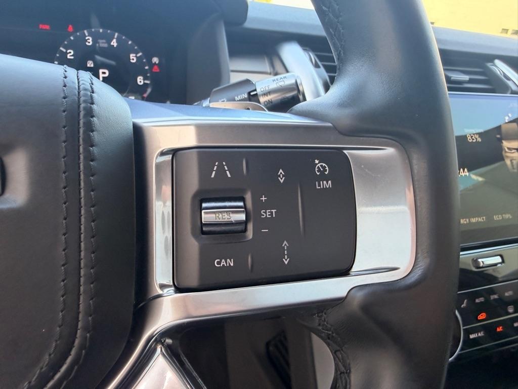 Land Rover Discovery R-Dynamic HSE 2021