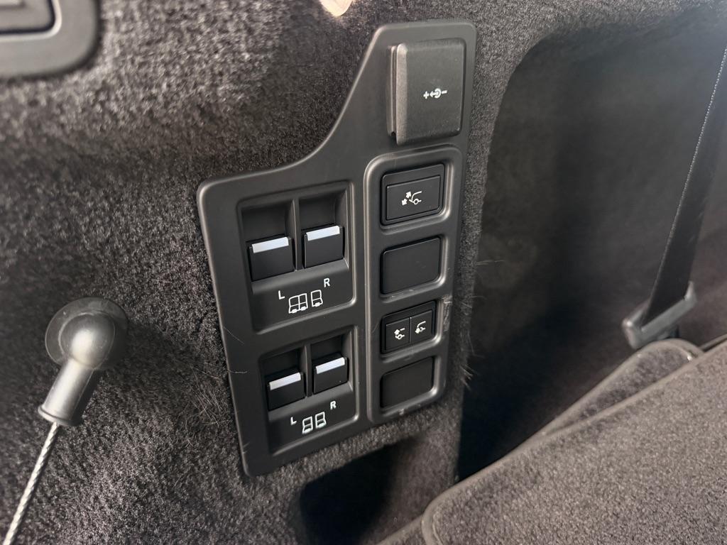 Land Rover Discovery R-Dynamic HSE 2021