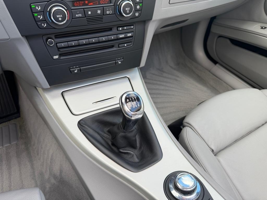 BMW 3-Series 335i Convertible 2008