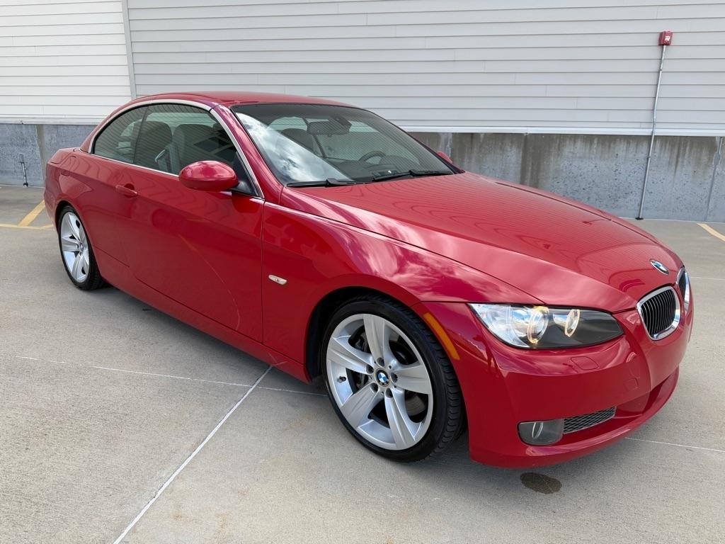 BMW 3-Series 335i Convertible 2008