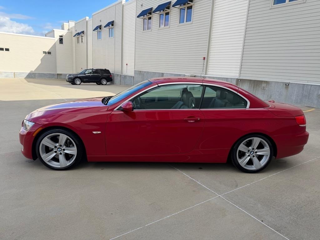 BMW 3-Series 335i Convertible 2008
