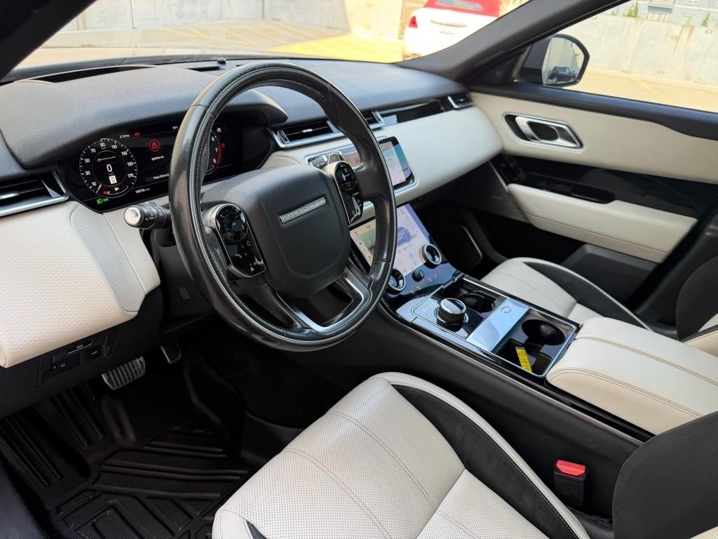 Land Rover Range Rover Velar R-Dynamic SE 2018