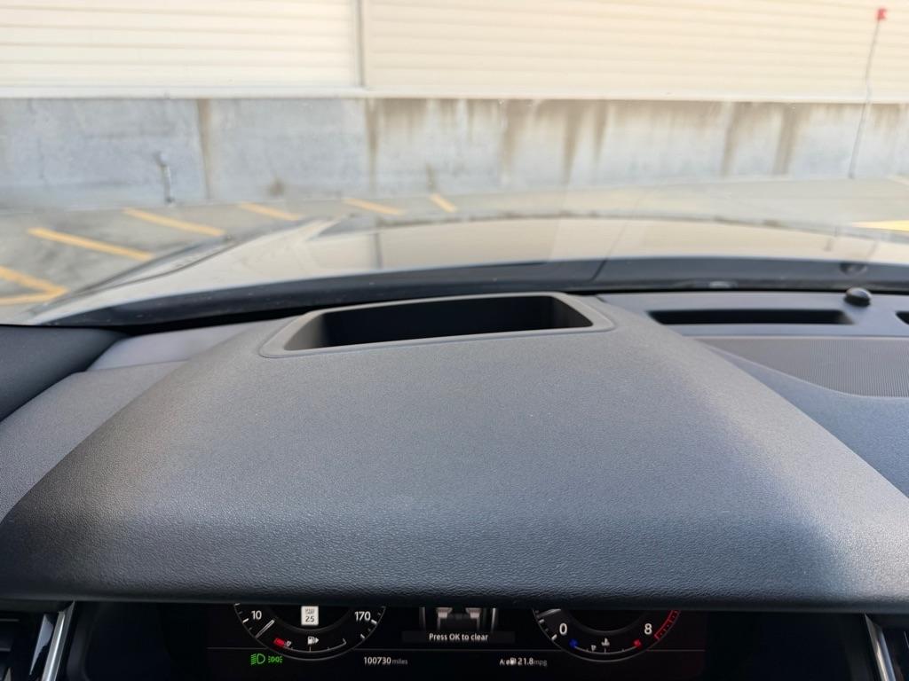 Land Rover Range Rover Velar R-Dynamic SE 2018