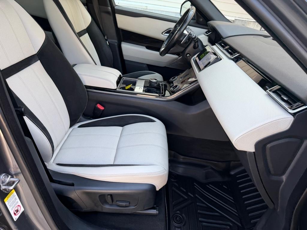 Land Rover Range Rover Velar R-Dynamic SE 2018