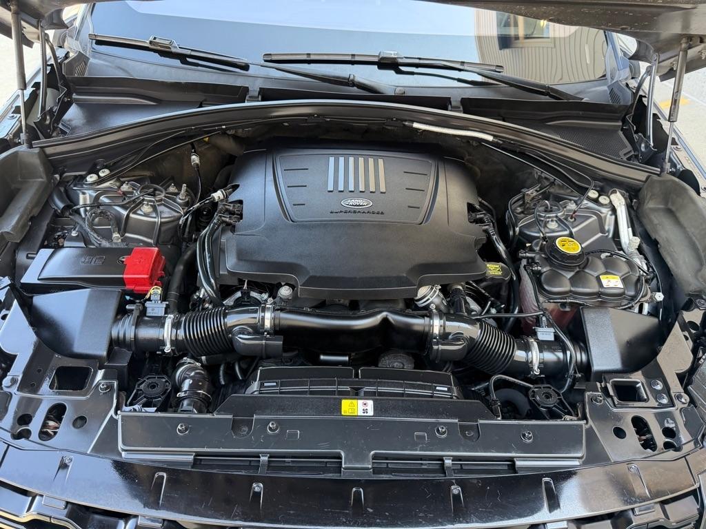 Land Rover Range Rover Velar R-Dynamic SE 2018