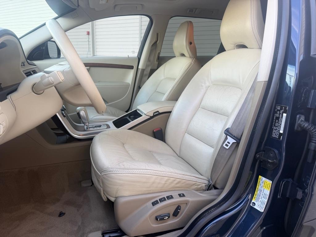 Volvo XC70 3.2 AWD 2011