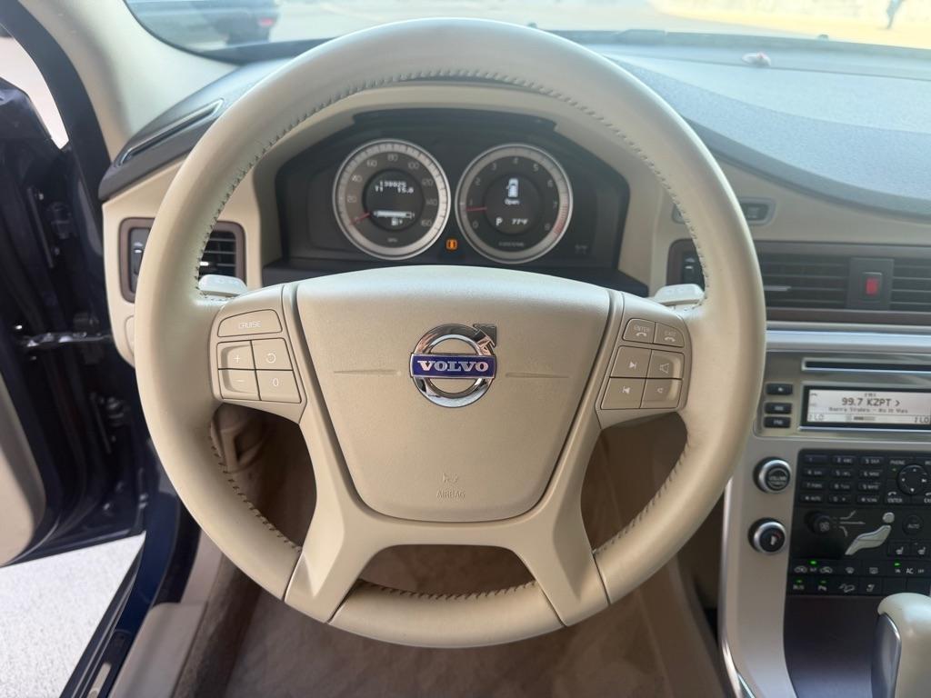 Volvo XC70 3.2 AWD 2011