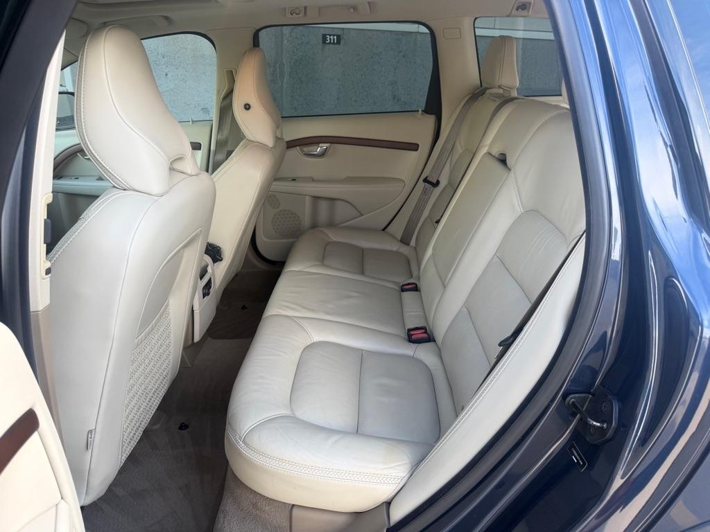 Volvo XC70 3.2 AWD 2011