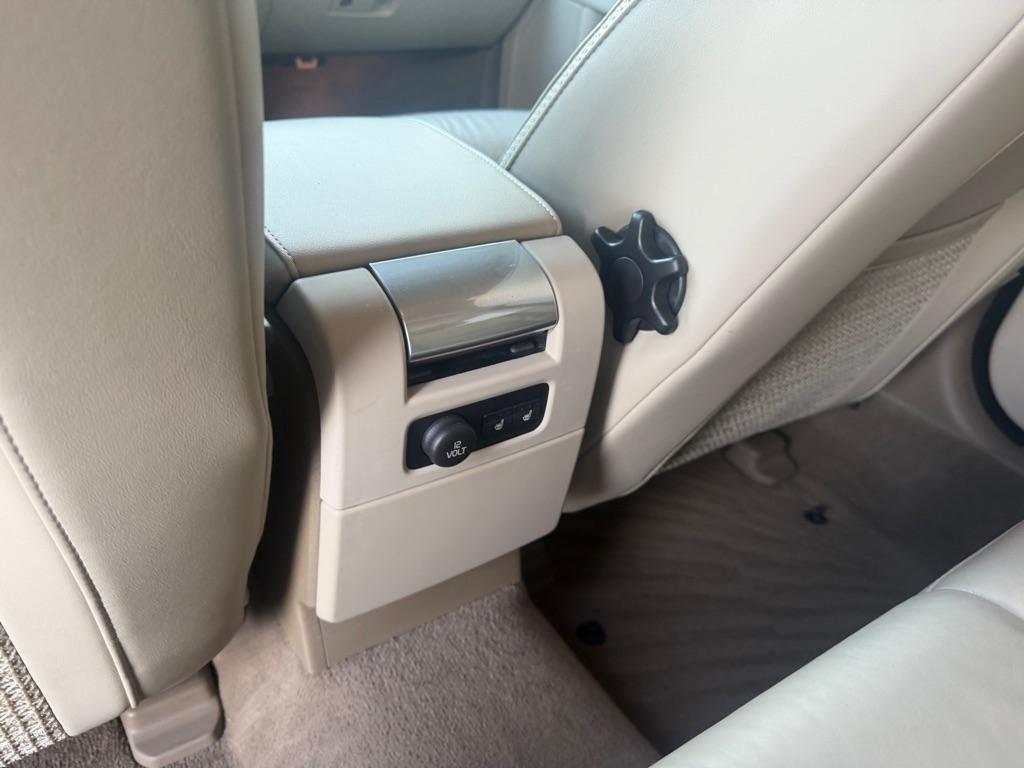 Volvo XC70 3.2 AWD 2011