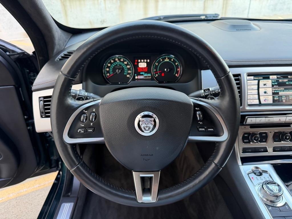 Jaguar XF-Series XF Supercharged 2012
