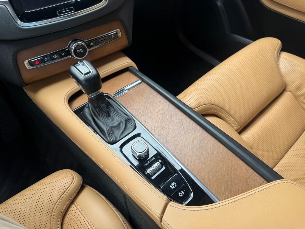 Volvo XC90 T6 First Edition AWD 2016