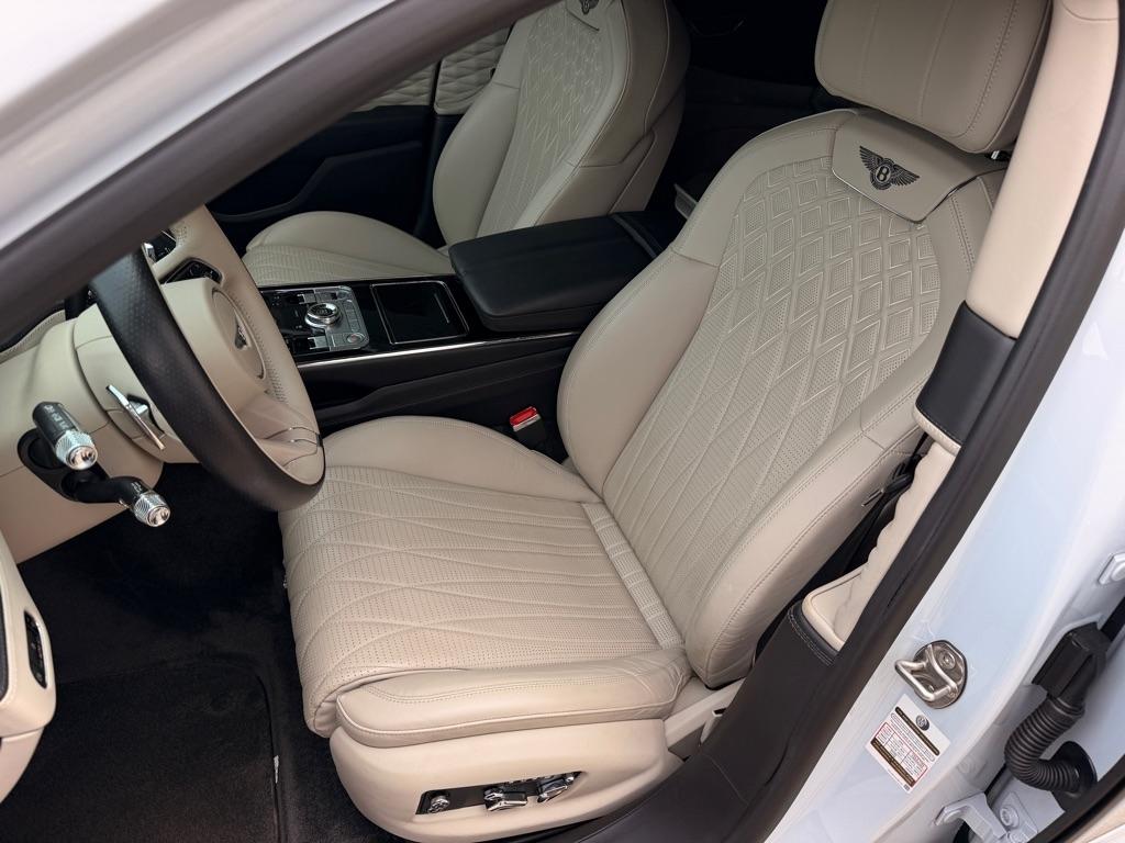 Bentley Flying Spur  2021