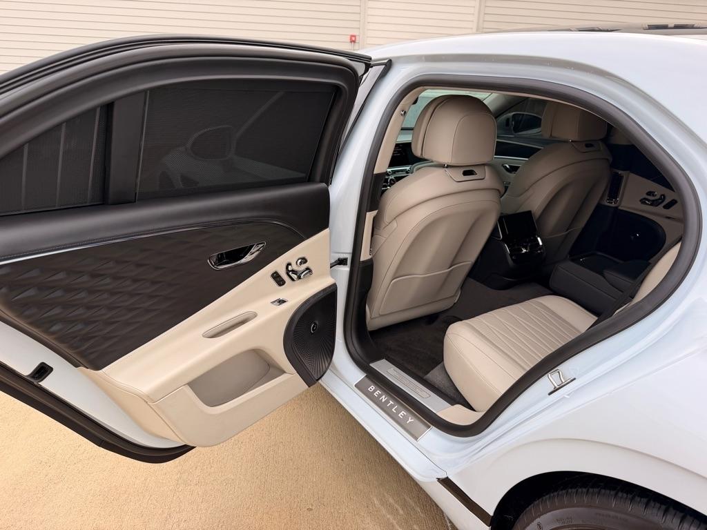 Bentley Flying Spur  2021