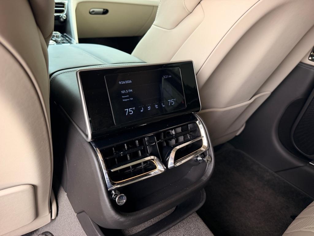 Bentley Flying Spur  2021