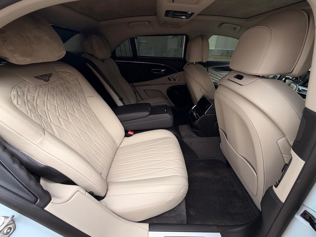 Bentley Flying Spur  2021