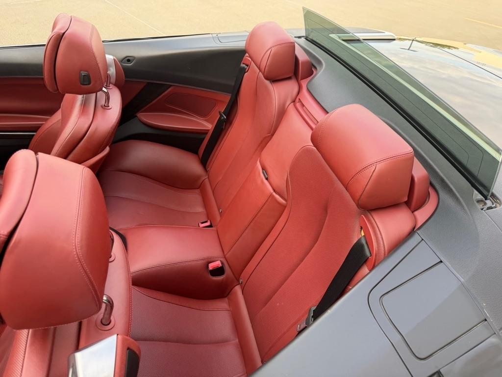 BMW 6-Series 650i Convertible 2012