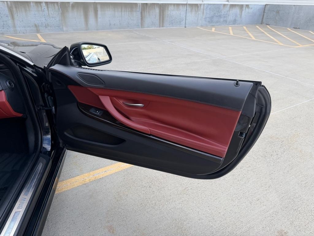 BMW 6-Series 650i Convertible 2012
