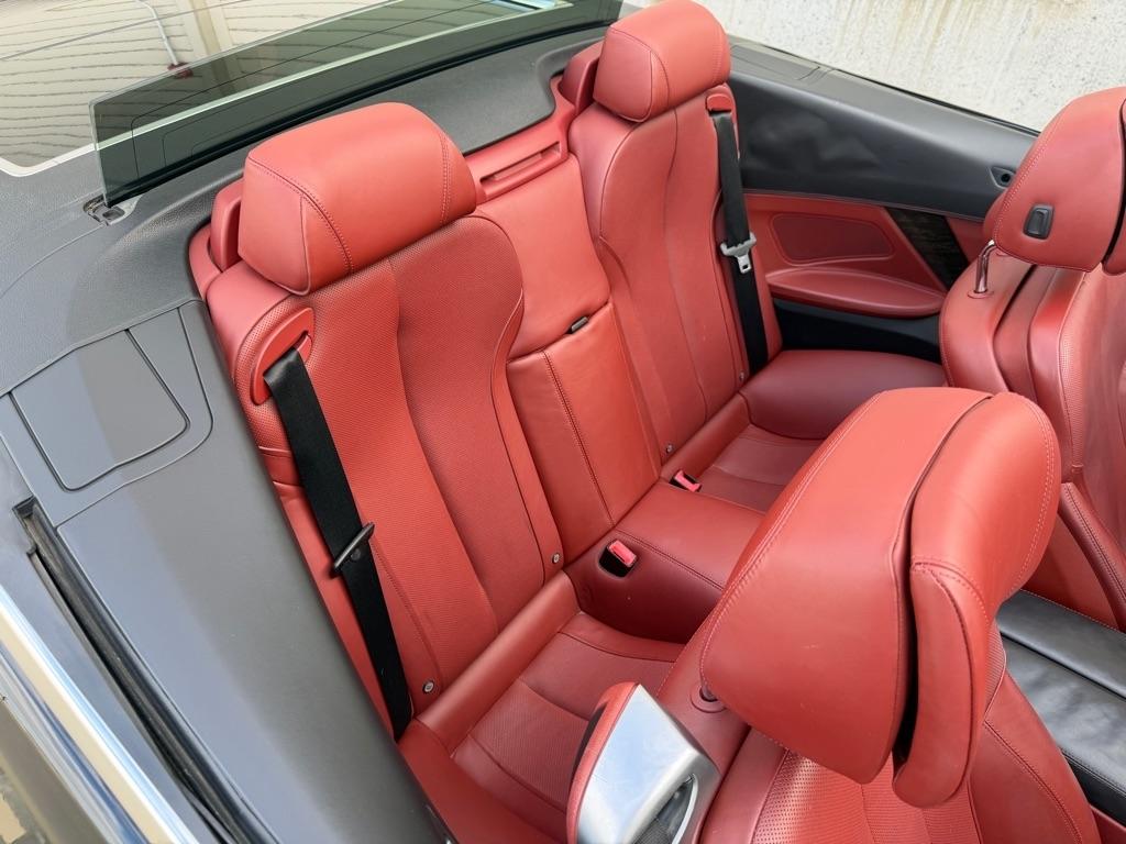 BMW 6-Series 650i Convertible 2012