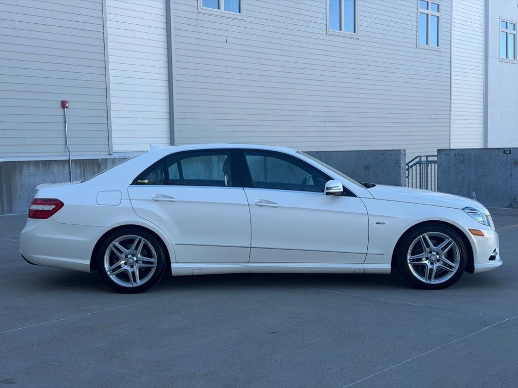 Mercedes-Benz E-Class E350 4MATIC Sedan 2012