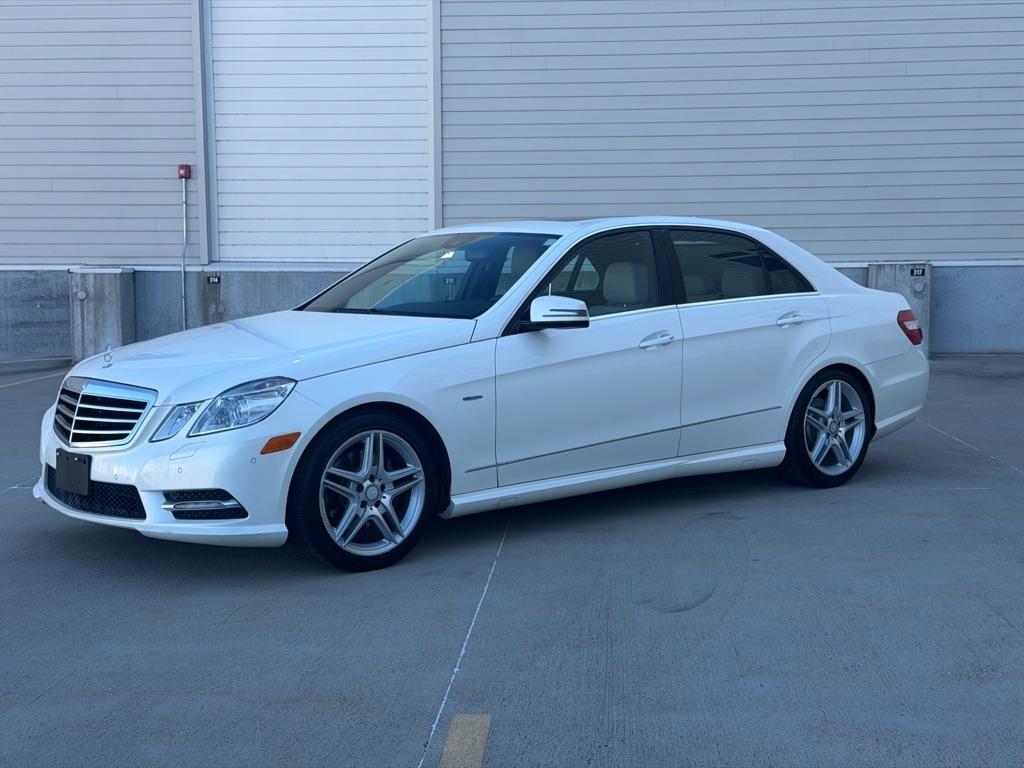Mercedes-Benz E-Class E350 4MATIC Sedan 2012