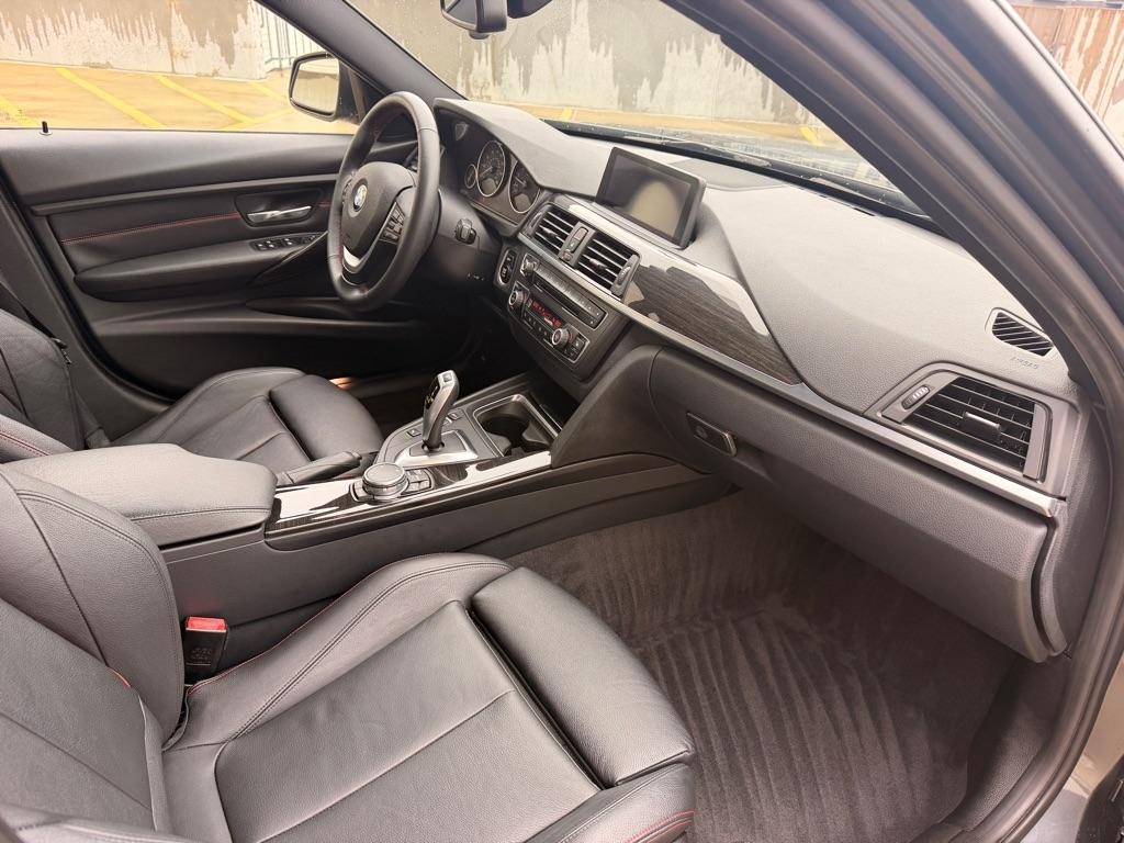 BMW 3-Series 328i Sedan 2015