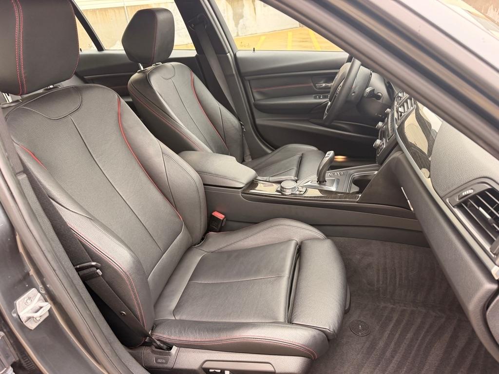 BMW 3-Series 328i Sedan 2015