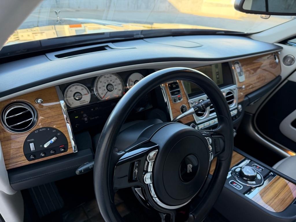 Rolls-Royce Wraith Coupe 2017