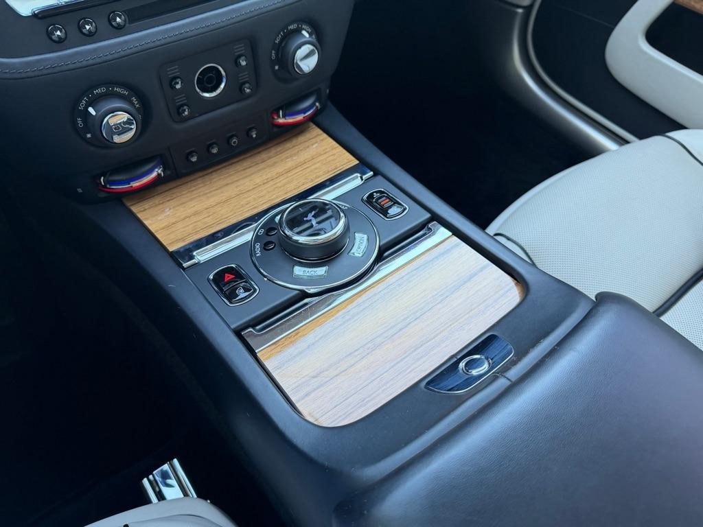 Rolls-Royce Wraith Coupe 2017