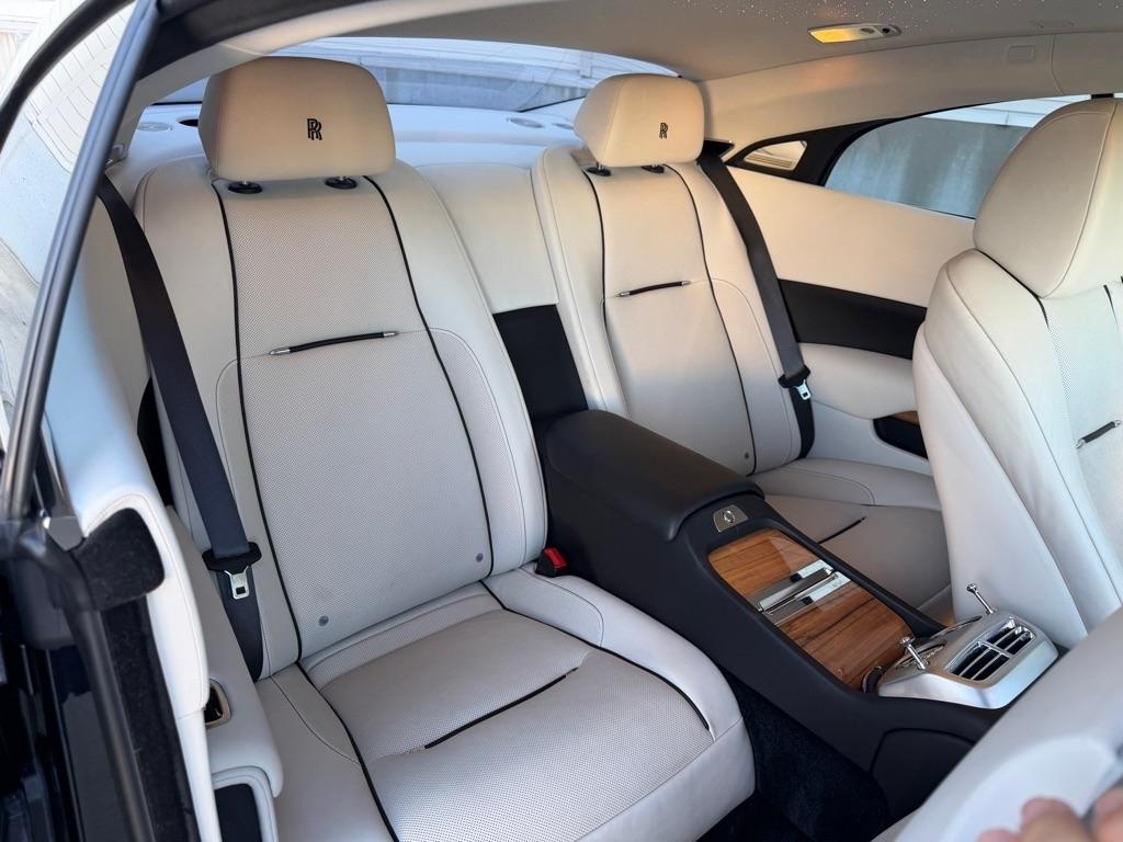Rolls-Royce Wraith Coupe 2017