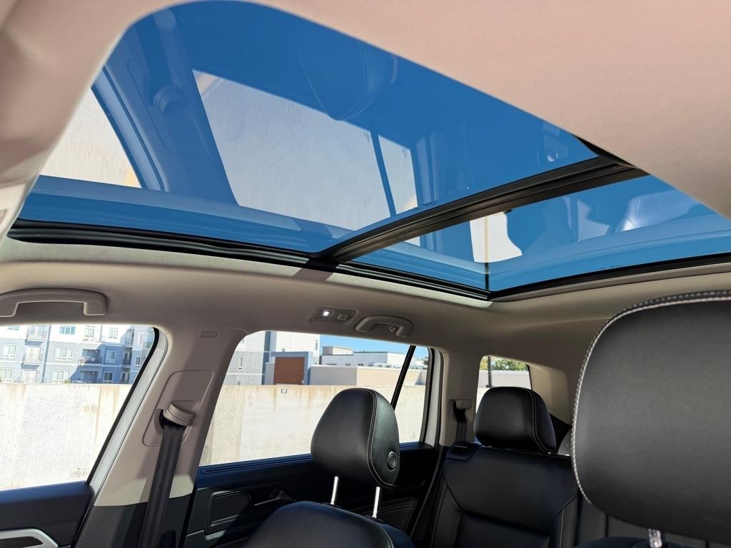 Volkswagen Atlas V6 SE w/Technology 4MOTION 2023