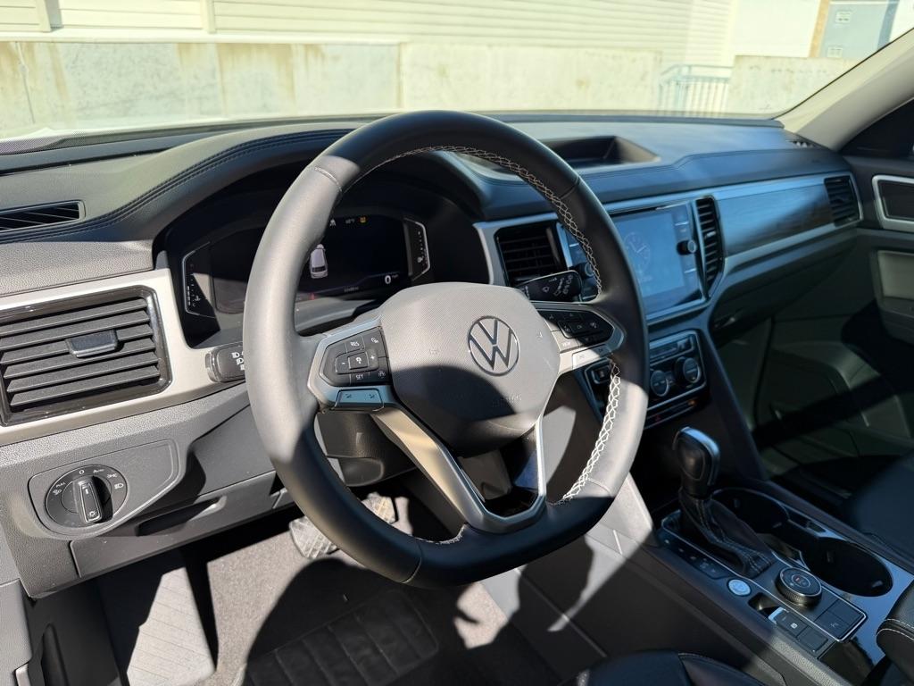 Volkswagen Atlas V6 SE w/Technology 4MOTION 2023